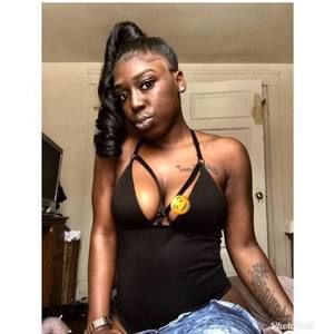 Meet your Posher, Janai